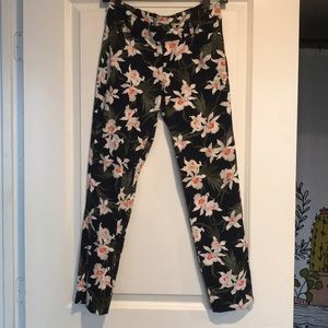Super fun floral patterned partial stretch denim